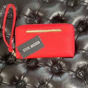 Steve Madden red wristlet/wallet. Brand new with tags